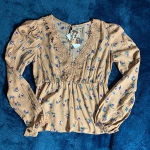 SELF 💙E by Self Esteem Women’s Top Medium